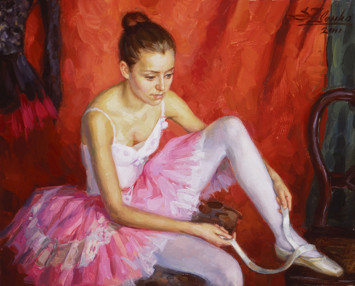 Ballerina with Pink Tutu - Green Gallery
